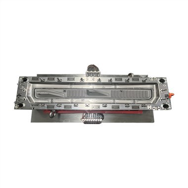 Forma na automatické krycí desky ve vysokém designu Oem